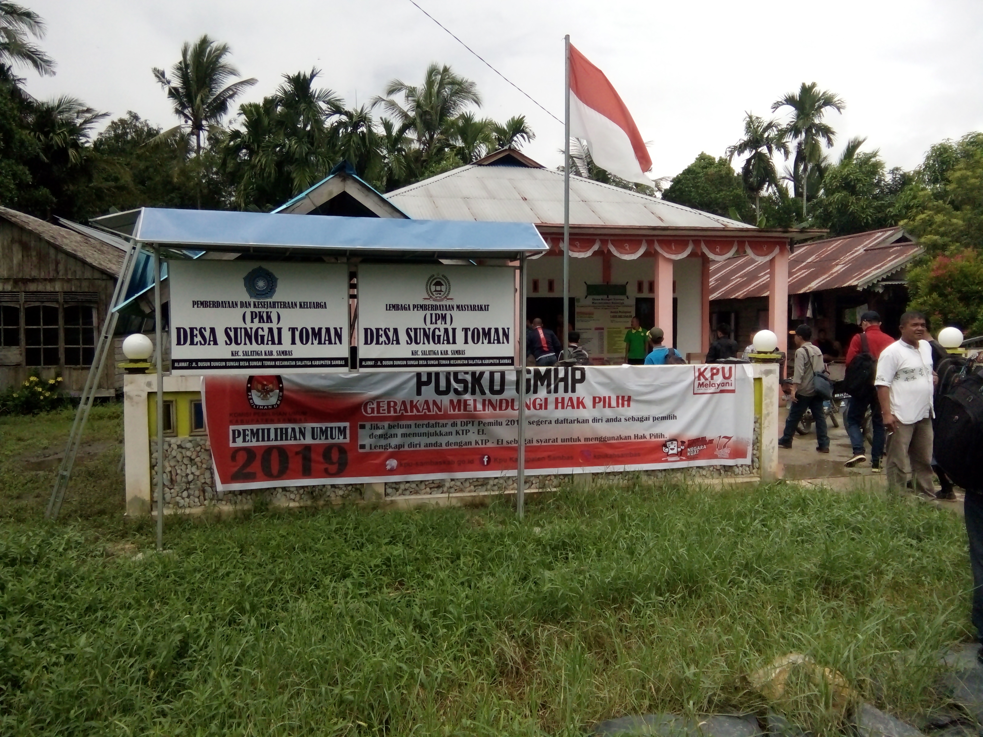 Sungai Toman, Salatiga, Sambas Sungai Toman, Salatiga, Sambas