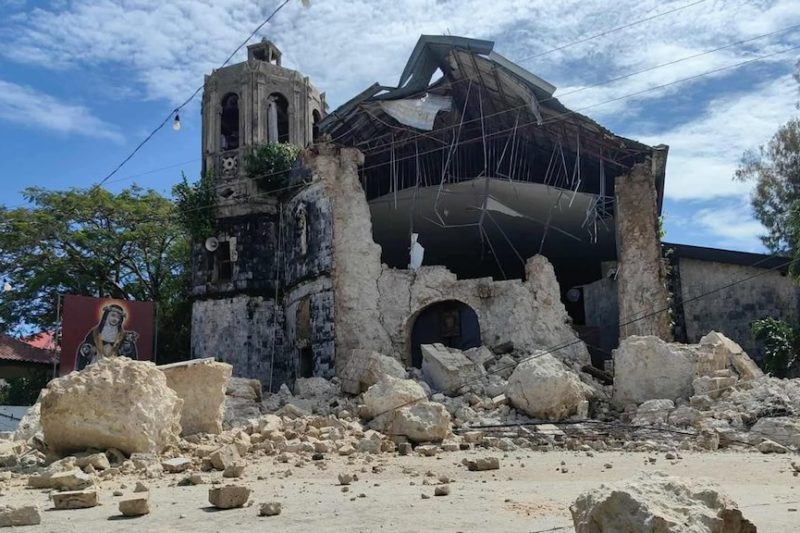Bangunan Runyam di Angeles, Filipina: Harapan Fadah untuk Korban