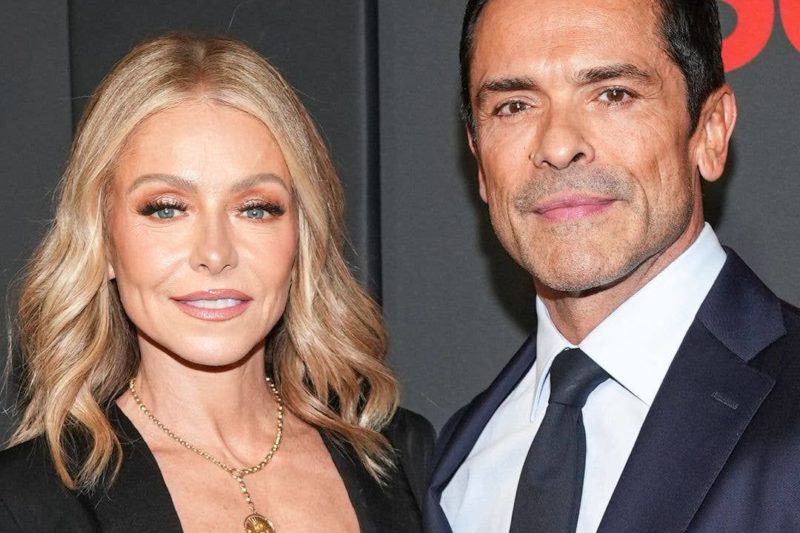 Kelly Ripa dan Mark Consuelos: Kisah Cinta yang Bertahan Selama 30 Tahun