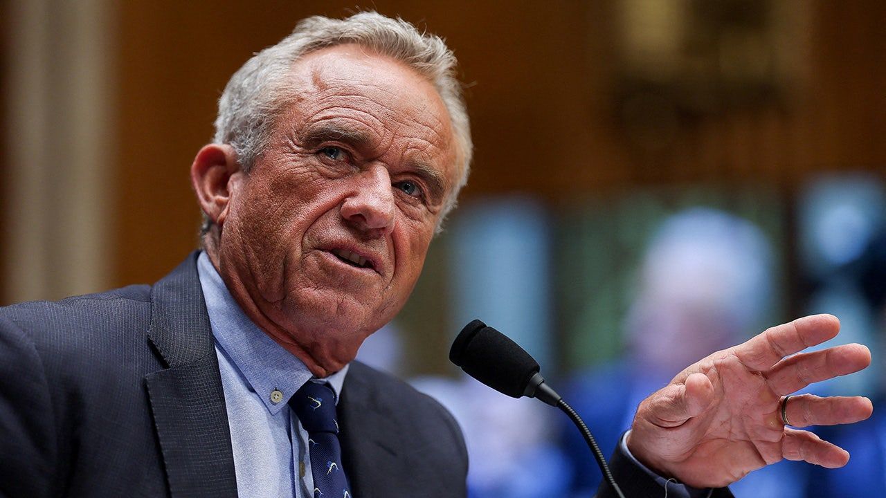 RFK Jr. Fires Health Task Force Heads: Apa yang Terjadi?