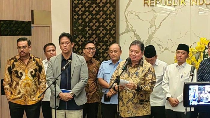 Beredar Isu Menkeu Bakal Direshuffle, Purbaya Buka Suara: 'Ha Ha Ha Engga Bener Lah'