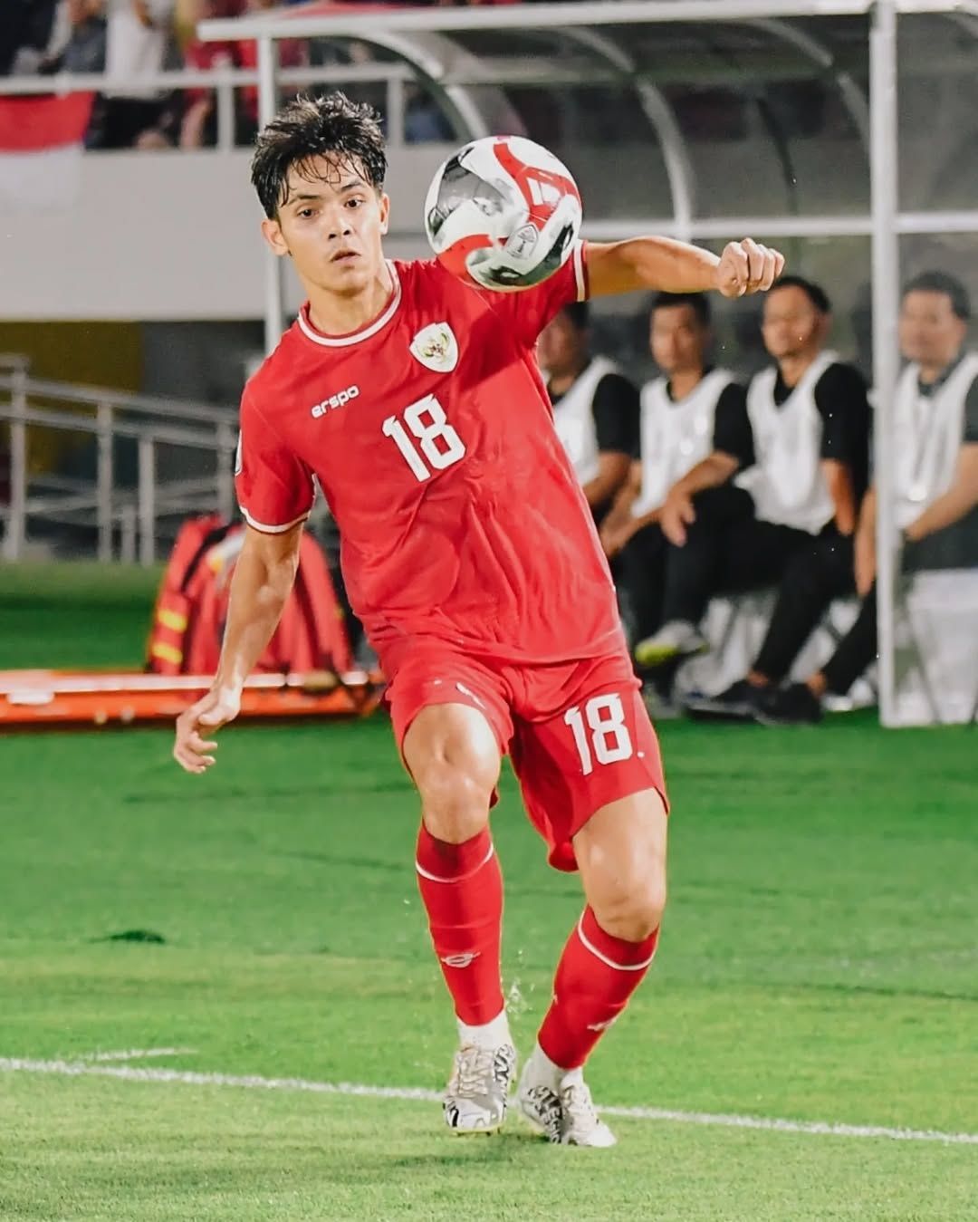 Persija Datangkan Victor Dethan dari PSM Makassar, Sayap Timnas Indonesia Ikat Kontrak Dua Musim
