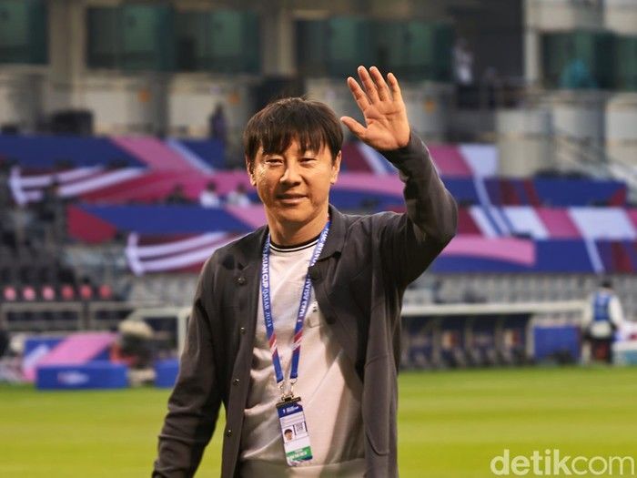 Shin Tae-yong Diminta Bawa Persija Juara Saat HUT ke-500 Jakarta, Gubernur Pramono Anung Berikan Apresiasi