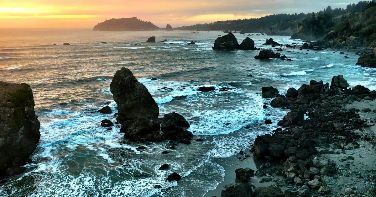 Sneaker Wave Menace: Bay Area Residents Urged to Exercise Caution Along Coastline