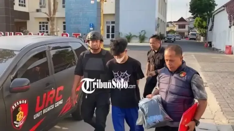 Tergoda Kunci Menancap, Tetangga Dekat Tega Jual Honda Supra X 125 Rp 2,1 Juta di Facebook