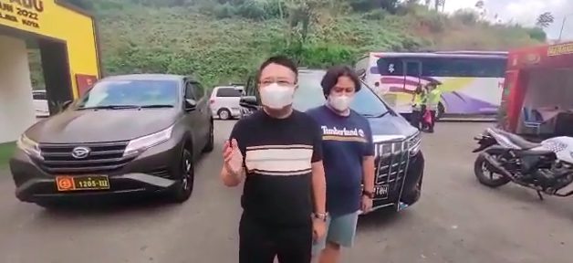 3 Penumpang Alphard Arogan Minta Maaf, Satpam Victor Pilih Kekeluargaan, Sopir Diperiksa Propam