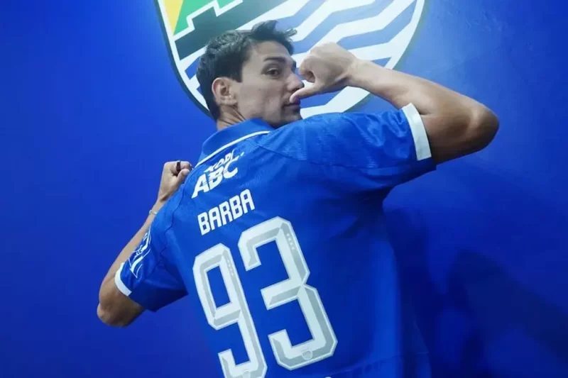 Bukan Nomor Favorit, Balsa Sekulic Ungkap Alasan Pakai Nomor 99 di Persib