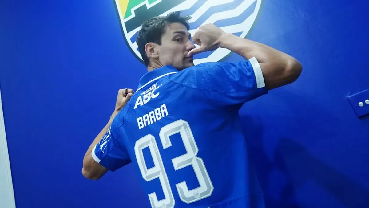 Bukan Nomor Favorit, Balsa Sekulic Ungkap Alasan Pakai Nomor 99 di Persib