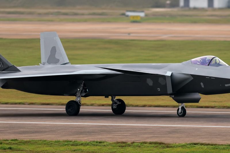 China Diperkirakan Punya Lebih 500 Jet Siluman J-20, Mengapa AS dan Sekutunya Kian Khawatir?