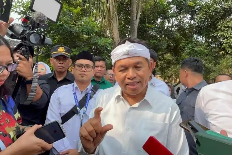 Dedi Mulyadi Ambil Sikap Tegas Pilih Pangkas Anggaran Daripada Bebani Siswa Sekolah Bayar SPP