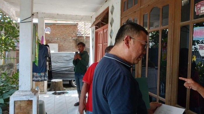 Detik-detik Oknum Ormas Duduki Paksa Ruko di Surabaya, Gembok Dijebol hingga Bikin Warga Resah