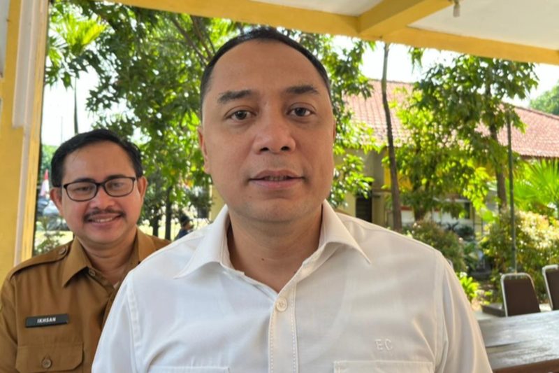 Eri Cahyadi Ingatkan RT RW Tak Boleh Pungut Uang Warga Tanpa Izin Lurah, Warga Surabaya Mengancam Mundur