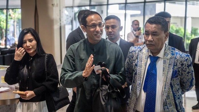 Hotman Paris Datangi Kejagung, Jadi Pengacara Febrie? Kasus Korupsi Jampidsus Semakin Panas