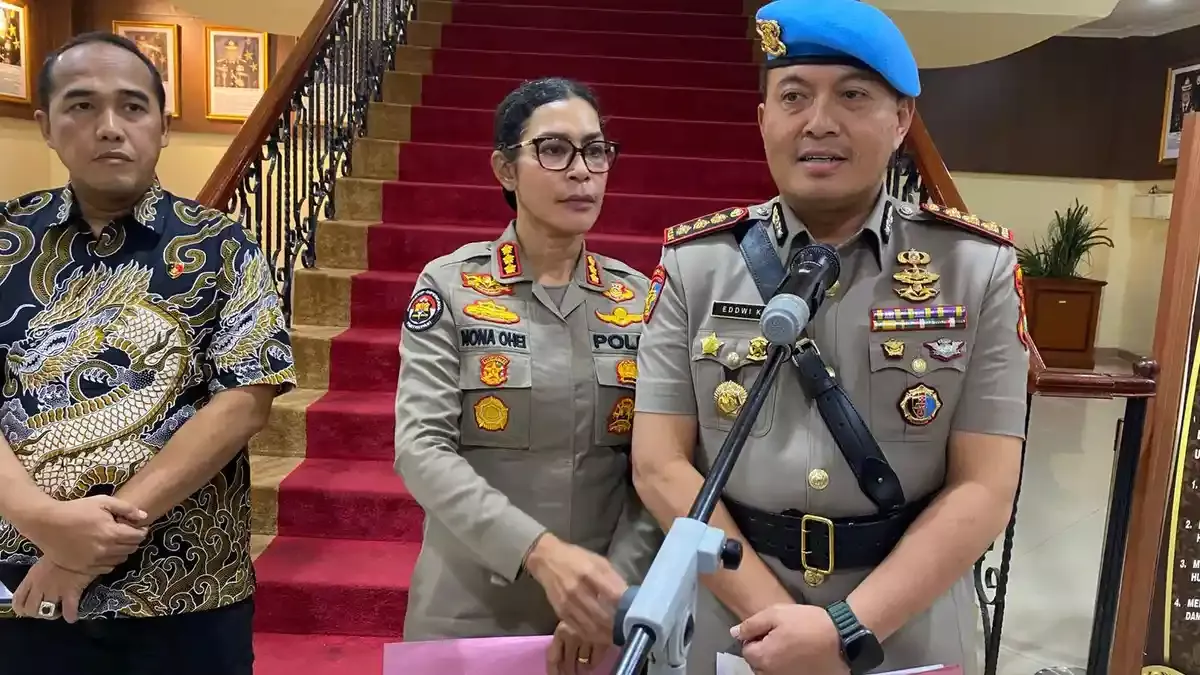 Hukum mati aja yang mulia, teriak pengunjung saat 4 eks polisi didakwa tewaskan Bripda Natanael: Kasus Penganiayaan yang Menewaskan Bripda Natanael Simanungkalit