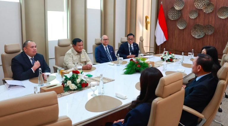 Presiden Prabowo dengan Tiga Mantan PM Thailand Perkuat Jejaring Persahabatan Internasional