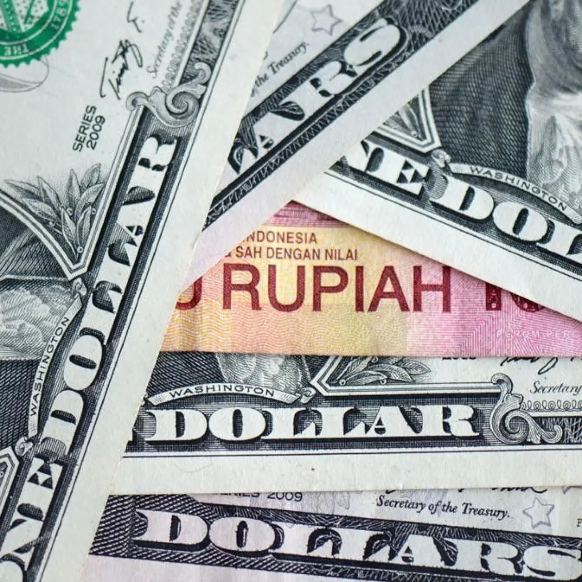 Rupiah Tetap Kuat di Atas Rp 18.000, Ekonom Ingatkan Jaga Devisa Senilai Kemampuan 6 Bulan