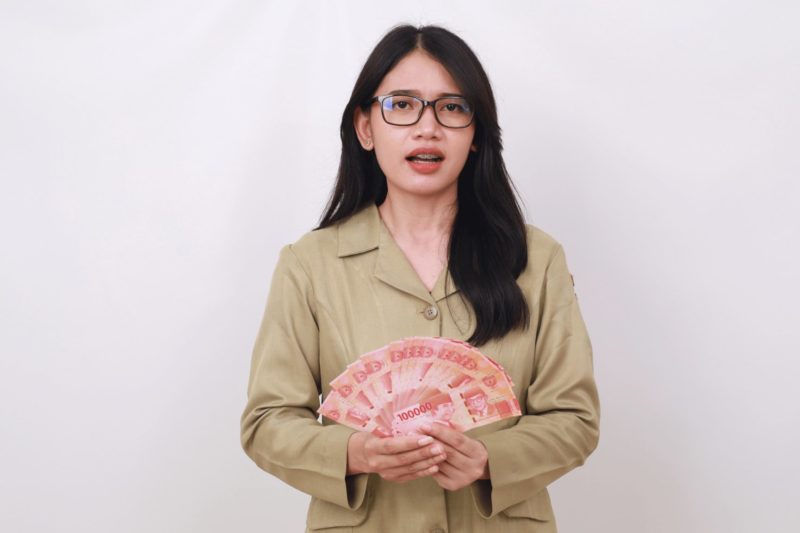 Setelah Mufli, Kini Aisyah: Tren Penunjukan Komisaris BUMN Kementerian PU Tuai Tanya, Gaji Miliaran Rupiah