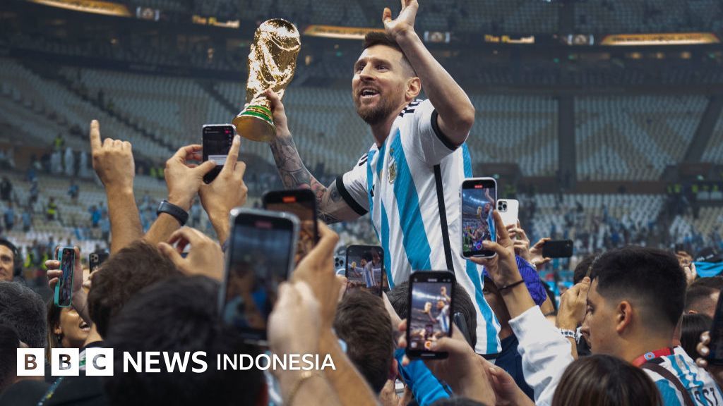 Suporter Inggris Angkat Topi untuk Lionel Messi: Dia Legenda yang Sulit Dicari Penggantinya