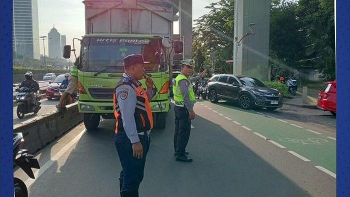 Trags Aipda Endang Tewas Saat Bertugas Membantu Truk yang Mengalami Gangguan di Tengah Perjalanan