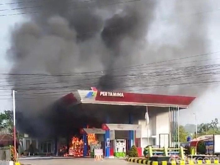 Video Kebakaran SPBU di Aceh Diklaim sebagai Dampak Kemarahan Warga Terhadap Kebijakan Baru Terkait BBM