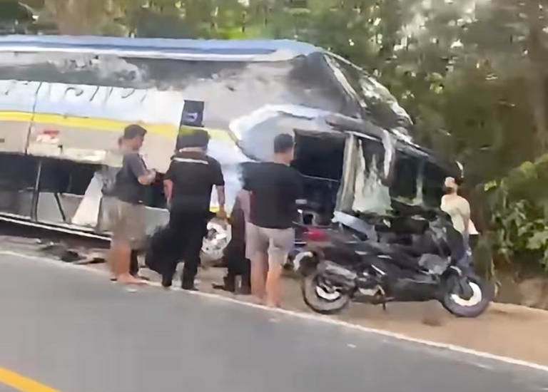 Jalur Setan Gilimanuk Makan Korban, Dua Guru dari Banyuwangi Tewas Tabrak Bus